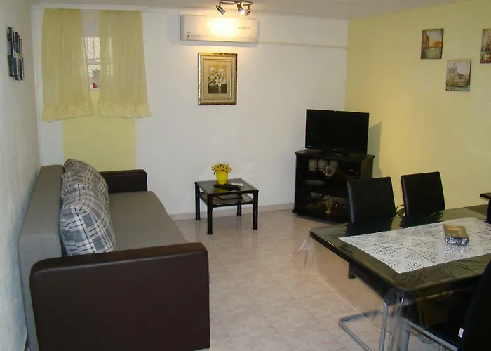 Apartments Adriana